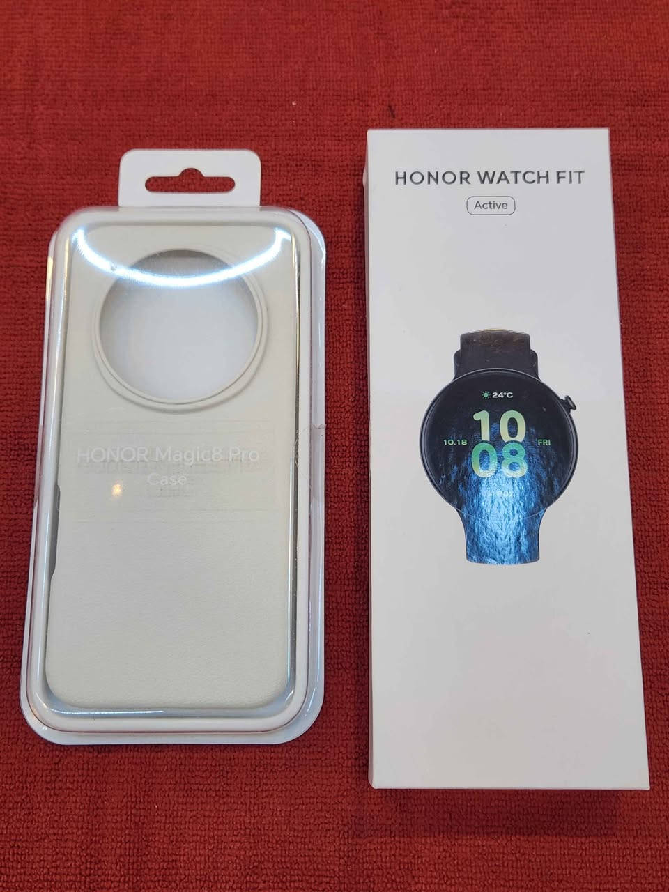 جهاز هونر ماجك8 برو - HONOR Magic8 Pro
جهاز لوك كسر كارتون من مدة شهر واحد فقط!
مو اخو الجديد... لا جديد وبحالة الجديد.
استخدمته و بدلت رآيها إلا آيفون وتعرفون البنات الي مطلعات صيدلة 😁
طبعاً وياه ملحقاته الأصلية كارتون بالچيس بعده، شاحن وكيبل وحافظته الشفافة + إضافة الهدايا الساعة الهونر أكتڤ فت إلي وحدها جديدتها ب200 و حافظة اضافية اصلية مالات شركة هونر،
هذني الهدايا ما مفتوحات أساساً من علبهن بعدهن بلواصق الشركة.
جديده بالوكالة 1,450,000 و احنا رايدي 1,350,000 وبي مجال إن شاء الله.
عنوان واسط/الكوت/الحي و موجود توصيل لكل العراق الحال, واسط


**إذا كنت صاحب هذا الإعلان وتريد حذفه لأي سبب، رجاءا أرسل رسالة إلى الدعم الفني**