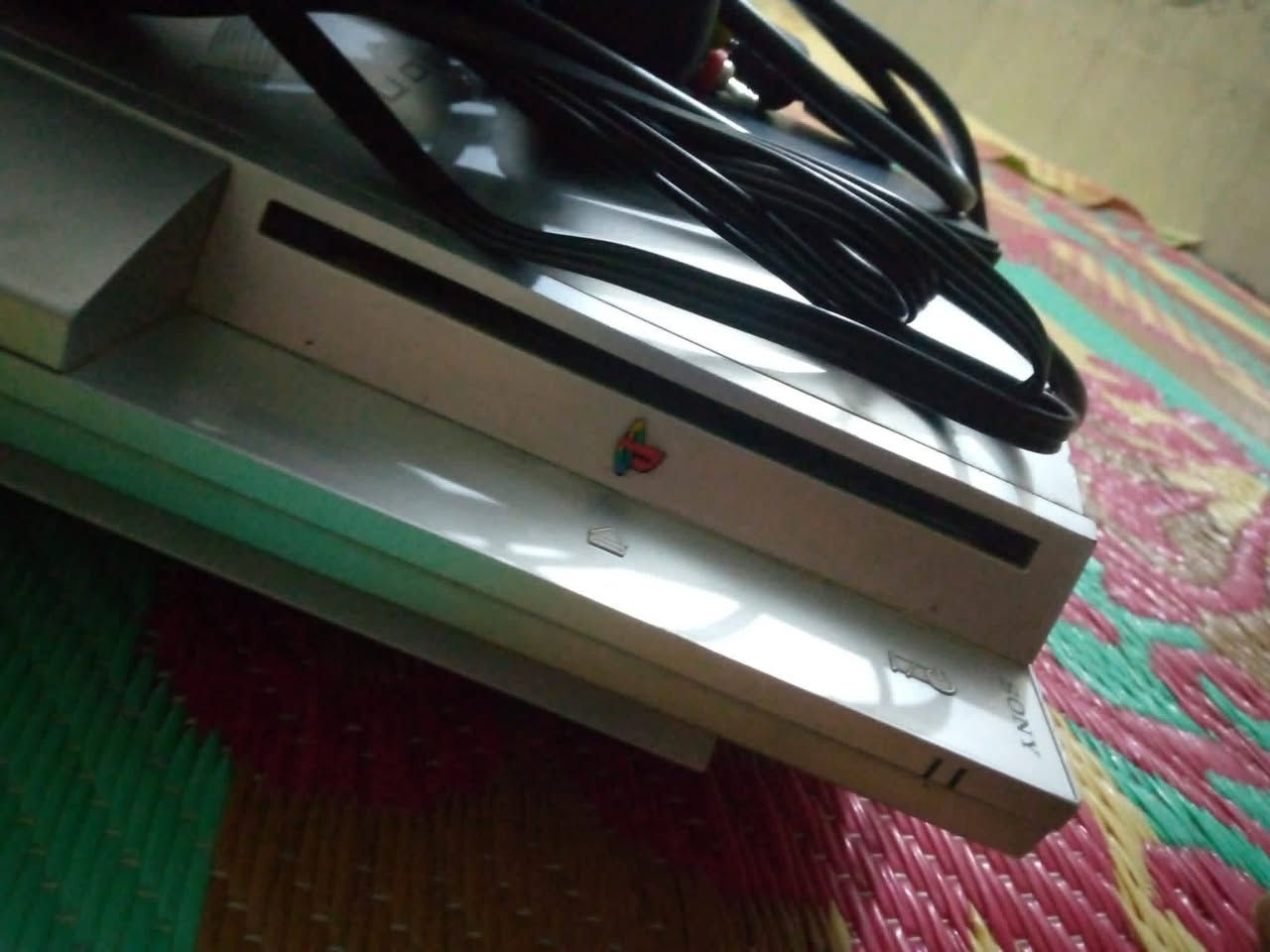 بلي 3 للبيع اي خلل مابي بس الهارد مال العاب مابي مكاني كوفه البحداري السعر 65 الرقم  7879621020 964+ تواصل واتساب
