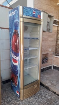 ثلاجة عرض عمودية • تبريد قوي • بغداد الشعب