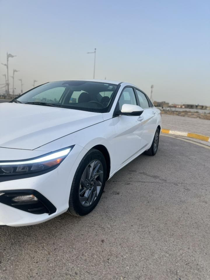 النترا هايبرد 2024
الحادث باب وجاملغ خلفي
بجم كبس 
بدون ايرباك 
ماشيه 13 الف
السعر 155
للستفسار ***********
