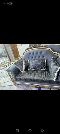 تخم • ١٠ مقاعد • نضيف