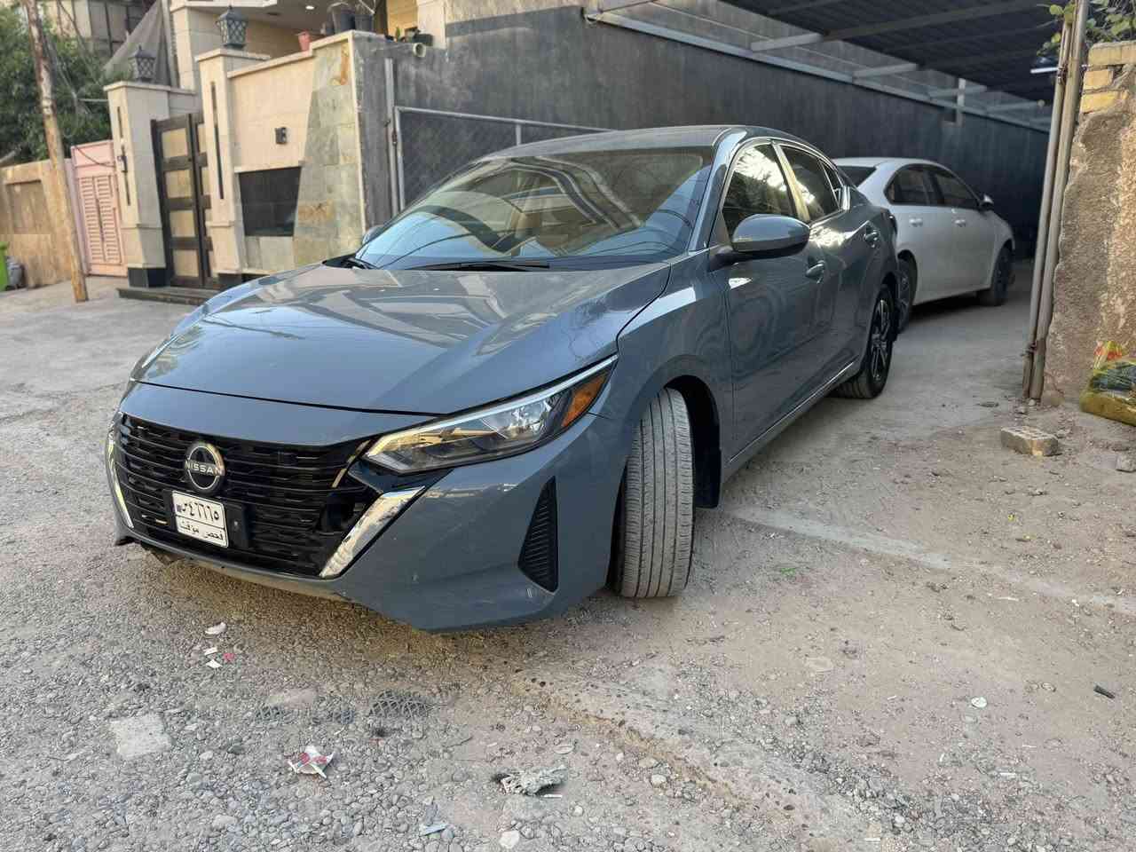 السلام عليكم
سنترا  2024 SV

ماشيه 31 الف ميل

بدون حادث  
طلع بيها صبغ 4 قطع كلير امريكا. 
و بارد بالقماره  بالشحن صارت و الصور موجوده 
شاصي و لغد مكفولات 

صور الحادث موجوده بالمنشور 

مواصفات : 

بصمة
رادار امامي و خلفي و جانبي 
تدفئة كشنات و تدفئة ستيرن 
توقف ذاتي 
تحكم جهتين 
شاشة اعطال
تحديد مسار 
تحديد سرعة
نقطه عمياء 
حساسات خلفيه 
كاميرا 
شاشه 
تشغيل عن بعد

السعر : 134 ورقه. 

مكان السياره : بغداد - الدوره 

***********
