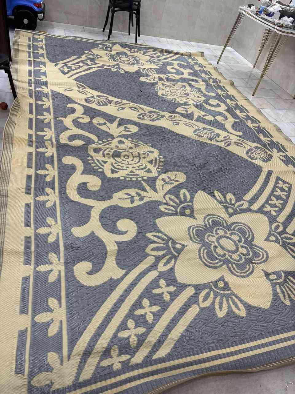 بنات حصيره والله ماخذتها ب٣٥ فرشناهاً شي بسيط كلش يمكن اسبوعين بالزايد وكعّ عليها مال جكارهً شي بسيط نريدها ب١٥ لان دنشيل 
اما ضهرها مبينً بيهً الحركً فانتوً لازمً تفرشوهاً ع وجهةً هذاً متكلبوهاً


**إذا كنت صاحب هذا الإعلان وتريد حذفه لأي سبب، رجاءا أرسل رسالة إلى الدعم الفني**