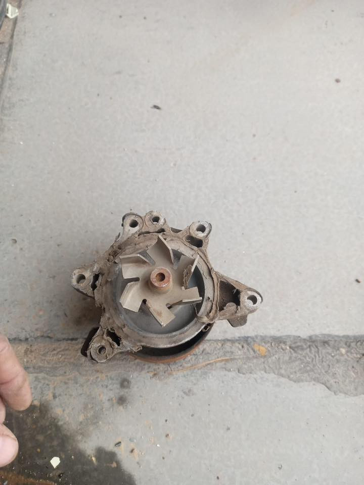 غراض كورلا نحلة للبيع للاستفسار اتصال على الرقم ‭0772 545 7963‬
