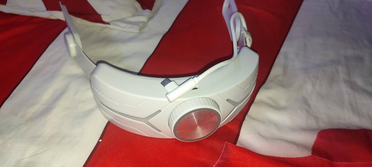 Quest 3s
جديده مستخدمه قليل كلشش  +كيبل نقل بيانات حاسبة اصلي 5 متر هذا وحدة ماخذة ب 30 الف + ستراب شحن
تاخذها تدعيلي جديد فعلاً جديد اطيك ضمان شكد متريد يعني مستخدمه سبوع هيج 
وهاي كدامك  نضافه 

سعر 365 
مكان بغداد مدينة الصدر


**إذا كنت صاحب هذا الإعلان وتريد حذفه لأي سبب، رجاءا أرسل رسالة إلى الدعم الفني**