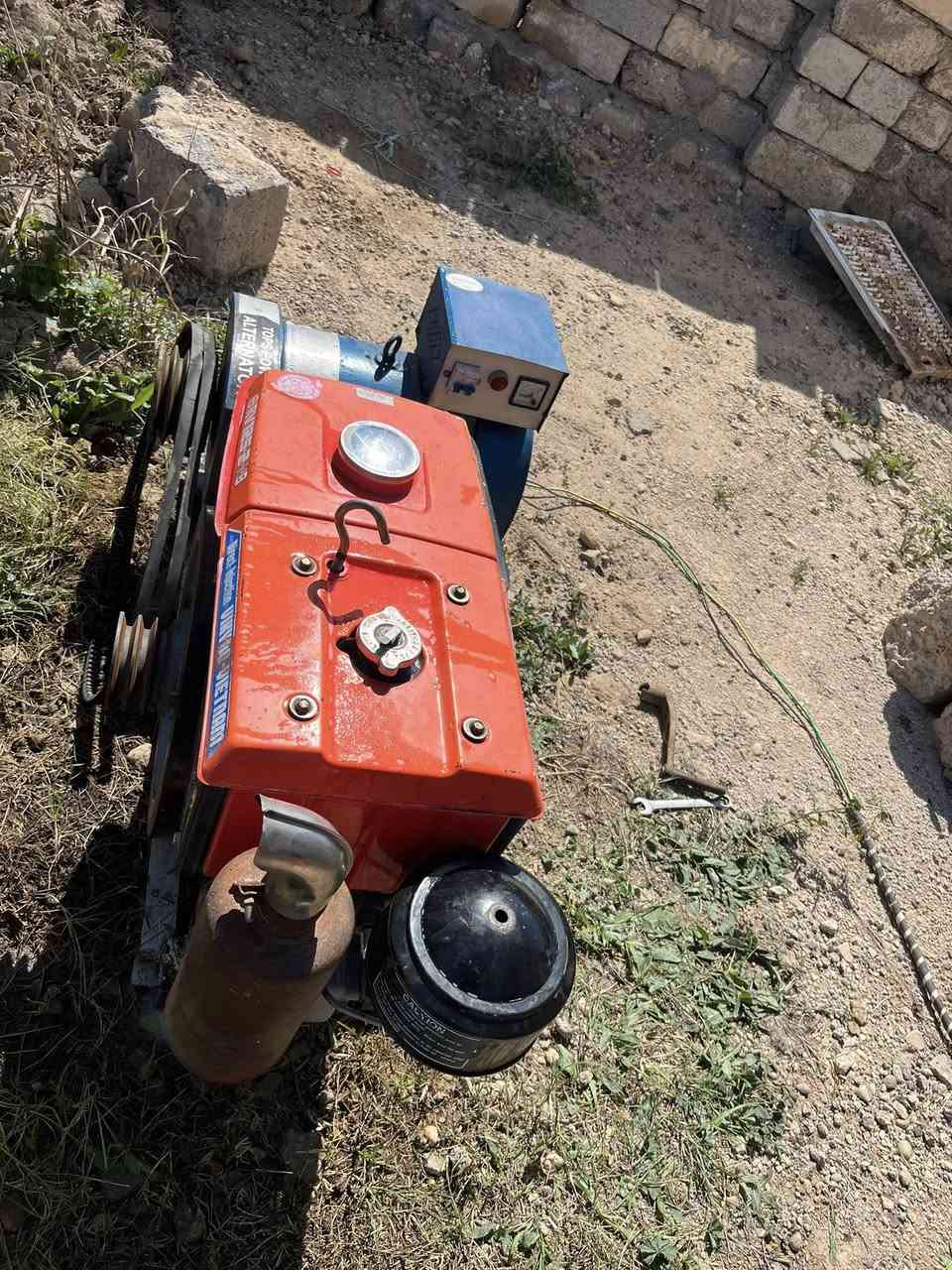 للبيع مولد 12.5 فيت نامي
7.5 كيفي تكريت 
***********
