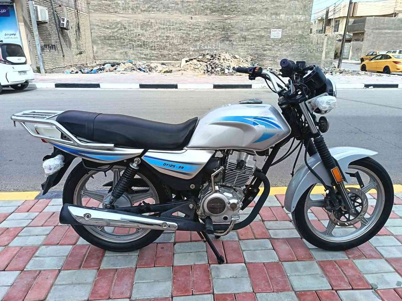 سلام عليكم دايون عضم مديل 20طالعه ب 22 نضافه فول احلى من صور شرط اوراق أصولي أصولي وصل معرض موجود محرك اخرس مابي كل صوت ولا نواقص ابد الف ماذب عليها مال جناي مرتبه السعر 850 مجال بسيط الشراي العنوان كربلاء الاتصال ***********
