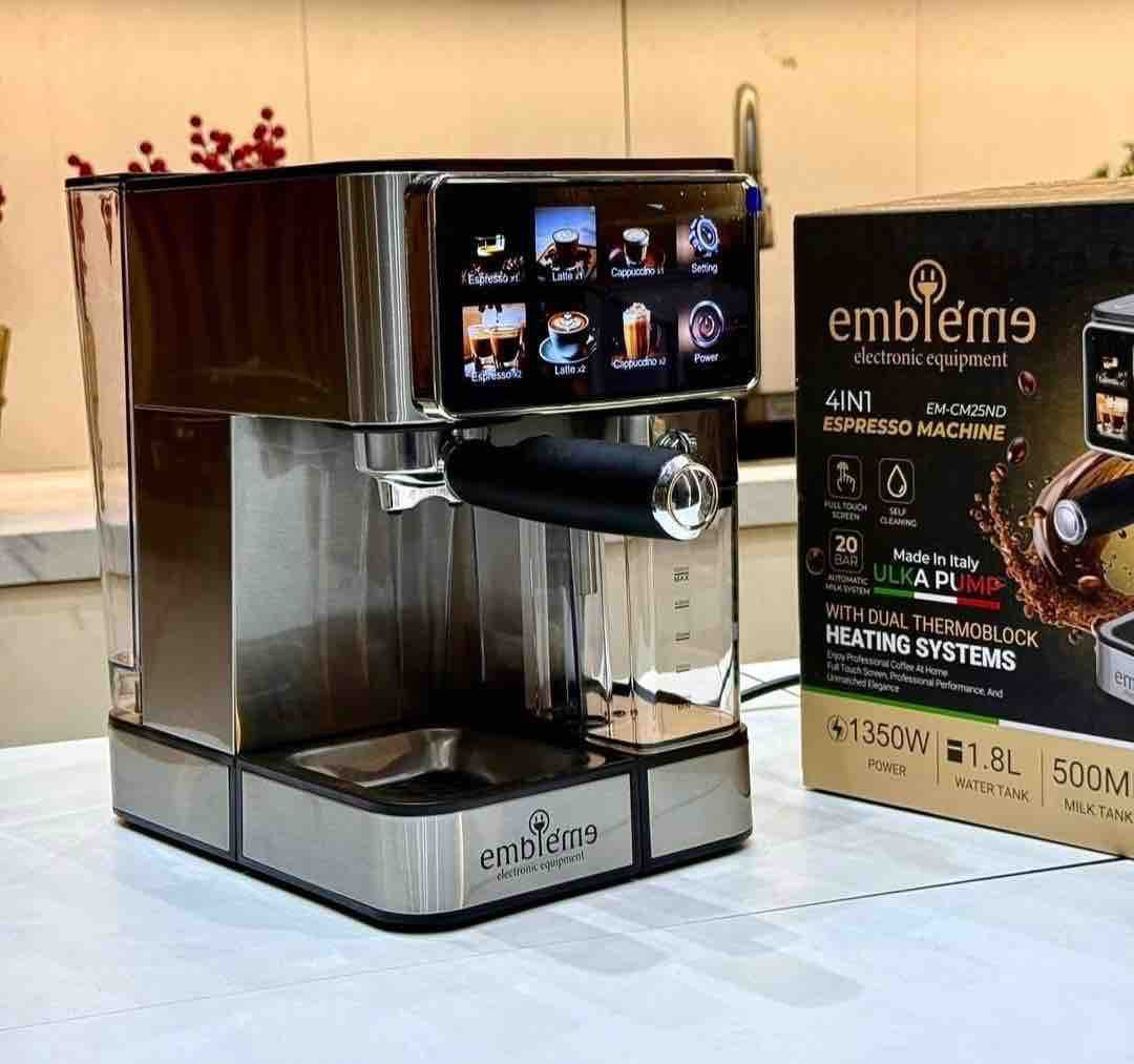 تخيل تفتح كافيه ببيتك بـ 160 ألف بس! ☕🔥
ماكينة Embleme 4IN1 مو بس شكل، ضغط 20 بار ومضخة إيطالية يعني الاستخلاص عالمي.
شاشة لمس، تحضرلك كل أنواع القهوة (كابتشينو، لاتيه، موكا) بلمسة وحدة.
الأداء احترافي والسعر صدمة!
✅ ضمان سنة كاملة.
🚚 التوصيل لبغداد 5، والمحافظات 6 آلاف.
اطلبها هسة ولا تضيع الفرصة!"


**إذا كنت صاحب هذا الإعلان وتريد حذفه لأي سبب، رجاءا أرسل رسالة إلى الدعم الفني**