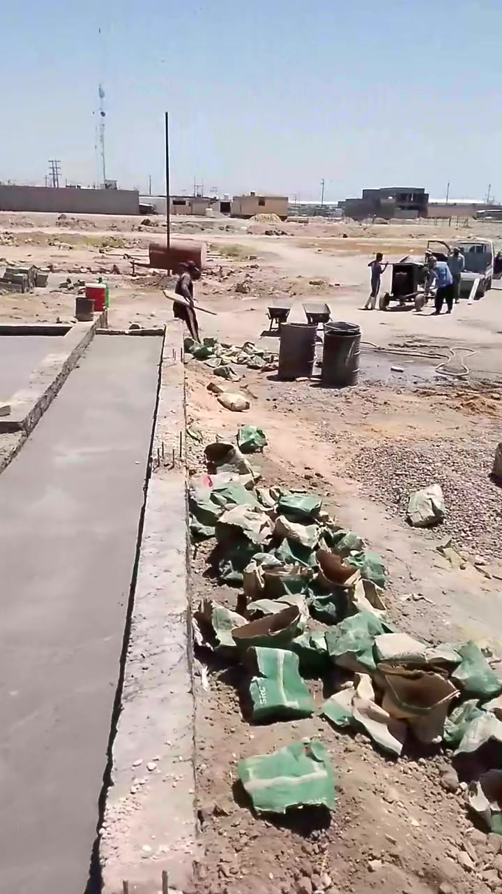السلام عليكم صب ارضيات خباطه درجه اولى والتزام بالموعد وهذا رقمي كافه محافظات العراق في كربلاء ☎️ واتساب سبيس وحدل وتنظيف صب ***********
