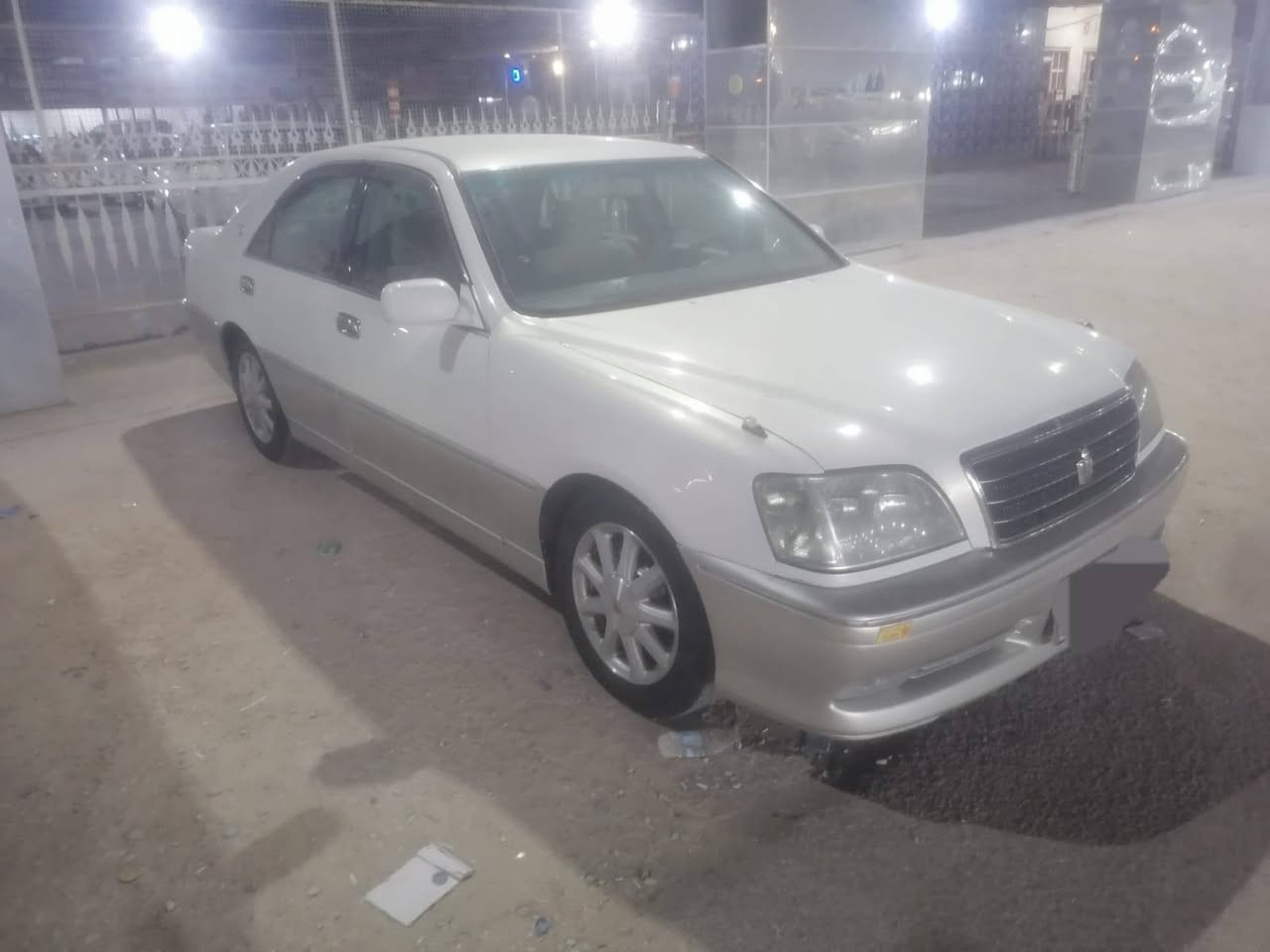 السلام عليكم كراون ملكة موديل 2003 اصل رقم كركوك مشروع وطني معمم بكل حاسبات العراق وين ما يعجبك دك حاسبه السياره
راعيه موجود يمي يسويلك وكالة ثاني يوم بسمك
السياره كص قماره فقط الباقي مكفول 
السياره مكينه وكير حدادية مكفولات إدامة كاملة مسويله السيارة دينار ما تصرف عليه الله شاهد وبل عافية عل يأخذه 
تبريد ثلج 
لايت زنون
مكينة ديفور الجبير 
ستيرن كهربائي
3دكم
 
تخم تاير جديد
كهربائيات شغاله
السعر 90وبيه مجال للشراي 
راعيها بل نجف
مكاني الديوانيه 
الاتصال عله الرقم ،***********
