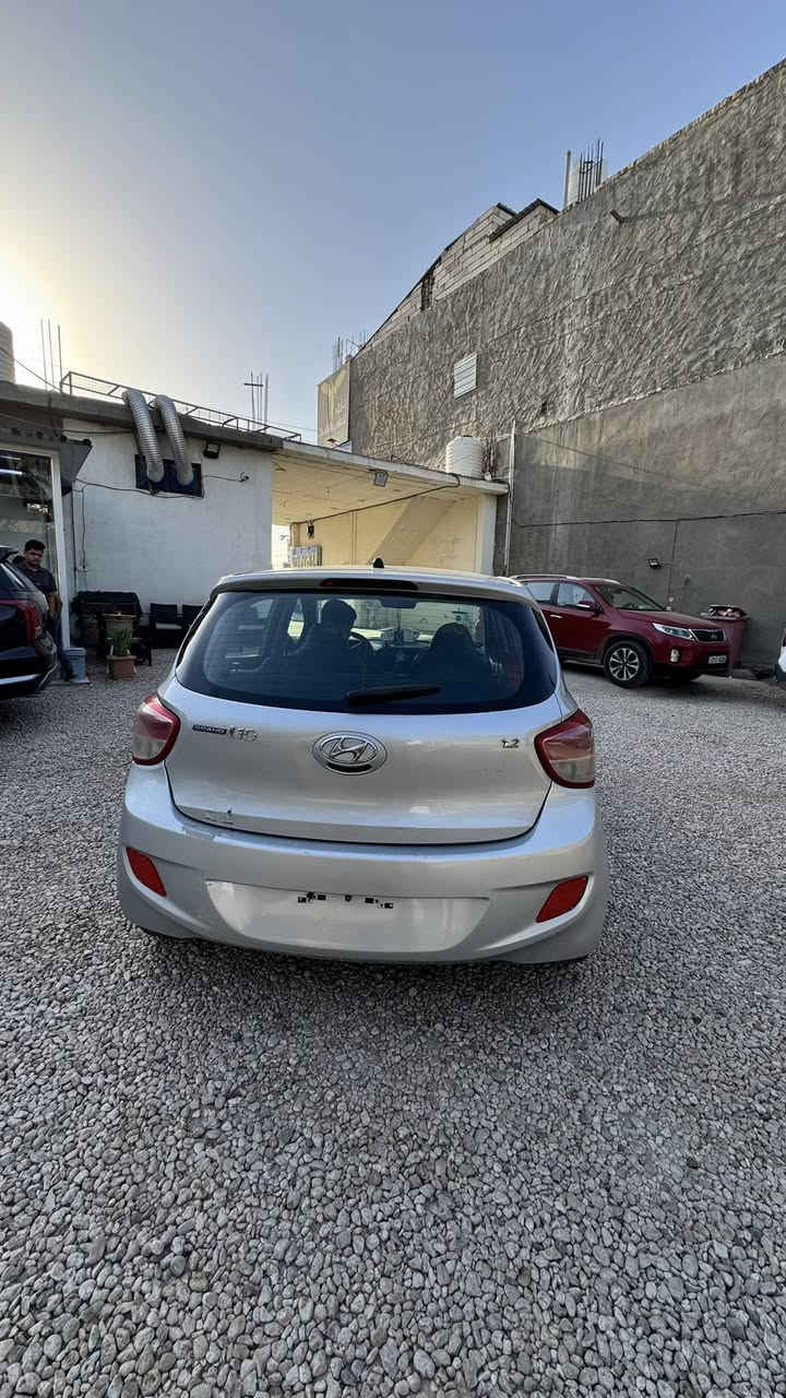 السلام عليكم 
هونداي i10    2015 

نظيفه كلش 

رقم بابل 

بأسمي 

السعر ٩٥

***********
