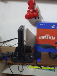 بلي فور نضام ٩ هارد داخلي ٥٠٠ وهارد خارجي تيرا   مهكر وكامل معى ثلين ي...