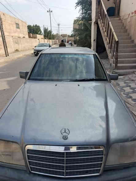 دب موديل ٩٢ مكفوله من الضربه قواعد سليمه محرك محور٢٥٠٠ . رقم بغداد. تحويل. السعر ٣٥وبي مجال
***********
