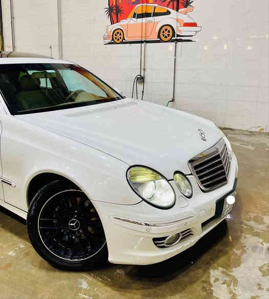 السلام عليكم 
مارسدس w211 e350 2007 
السيارة وكالة (خليجية) تو ويل   
السعر ١٧٥$ 
للتواصل ***********
