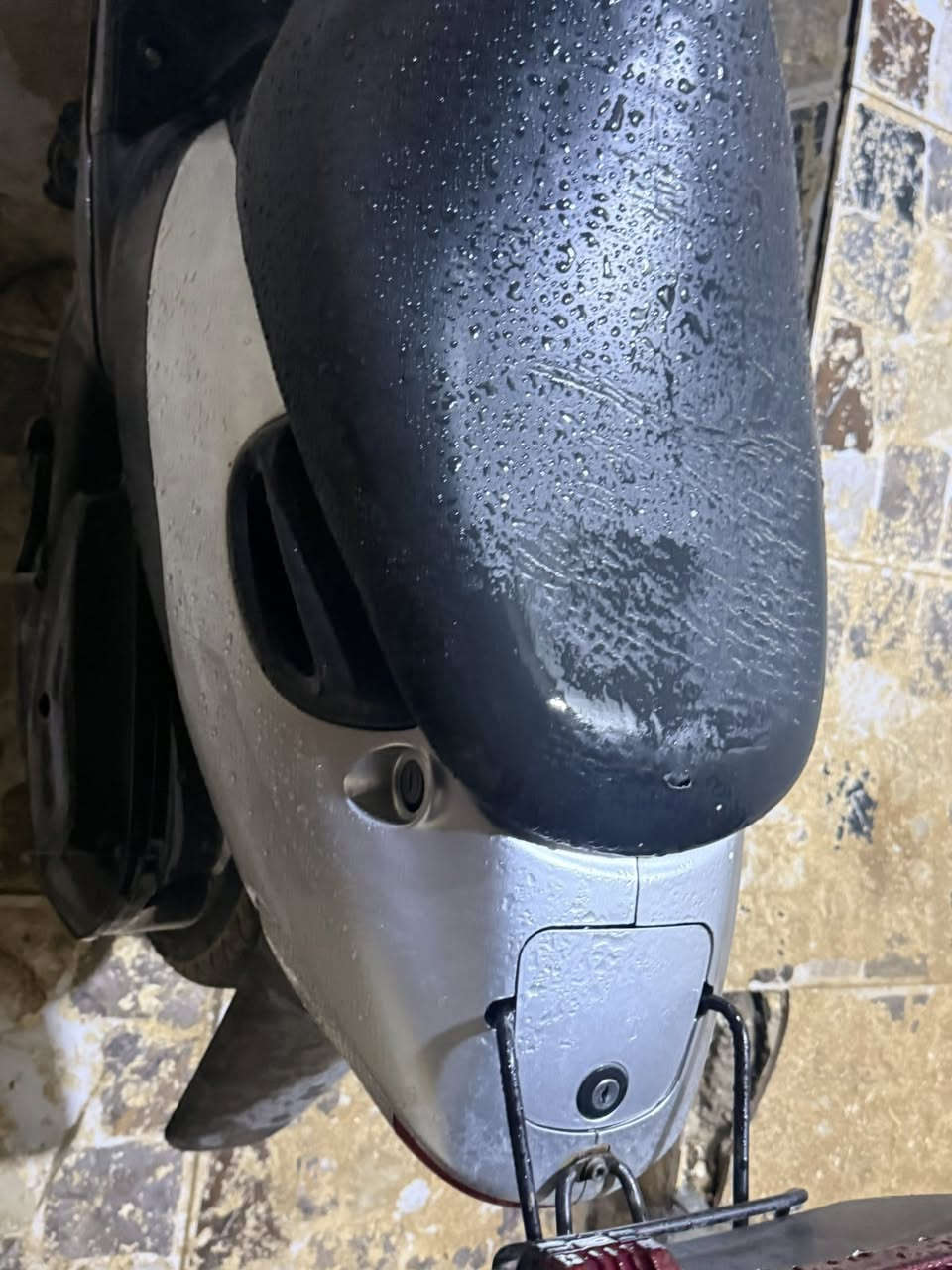 دراجة رمبة بلادي جديده جداً ماناقصها برغي للبيع بـ 450
***********
