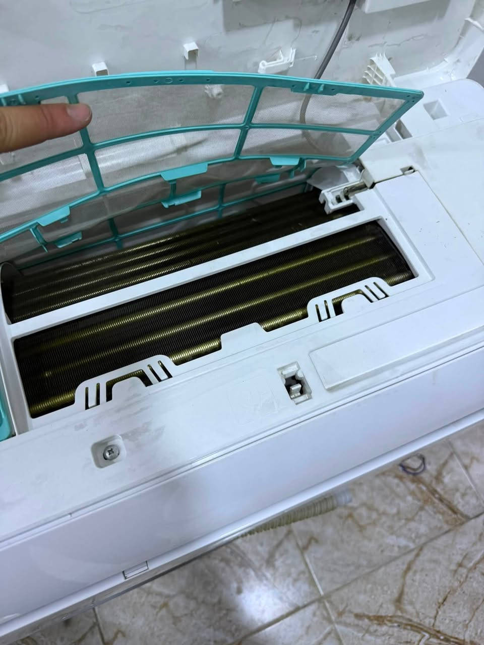 السلام عليكم
سبلت ميديا واحد طن ٢٠٢٤ مشتغل موسم واحد بعده جديد
كامل مكمل تاخذ وكبل تشد 
بوري ورمونت وبليته 
مكاني بغداد سبع ابكار
***********

