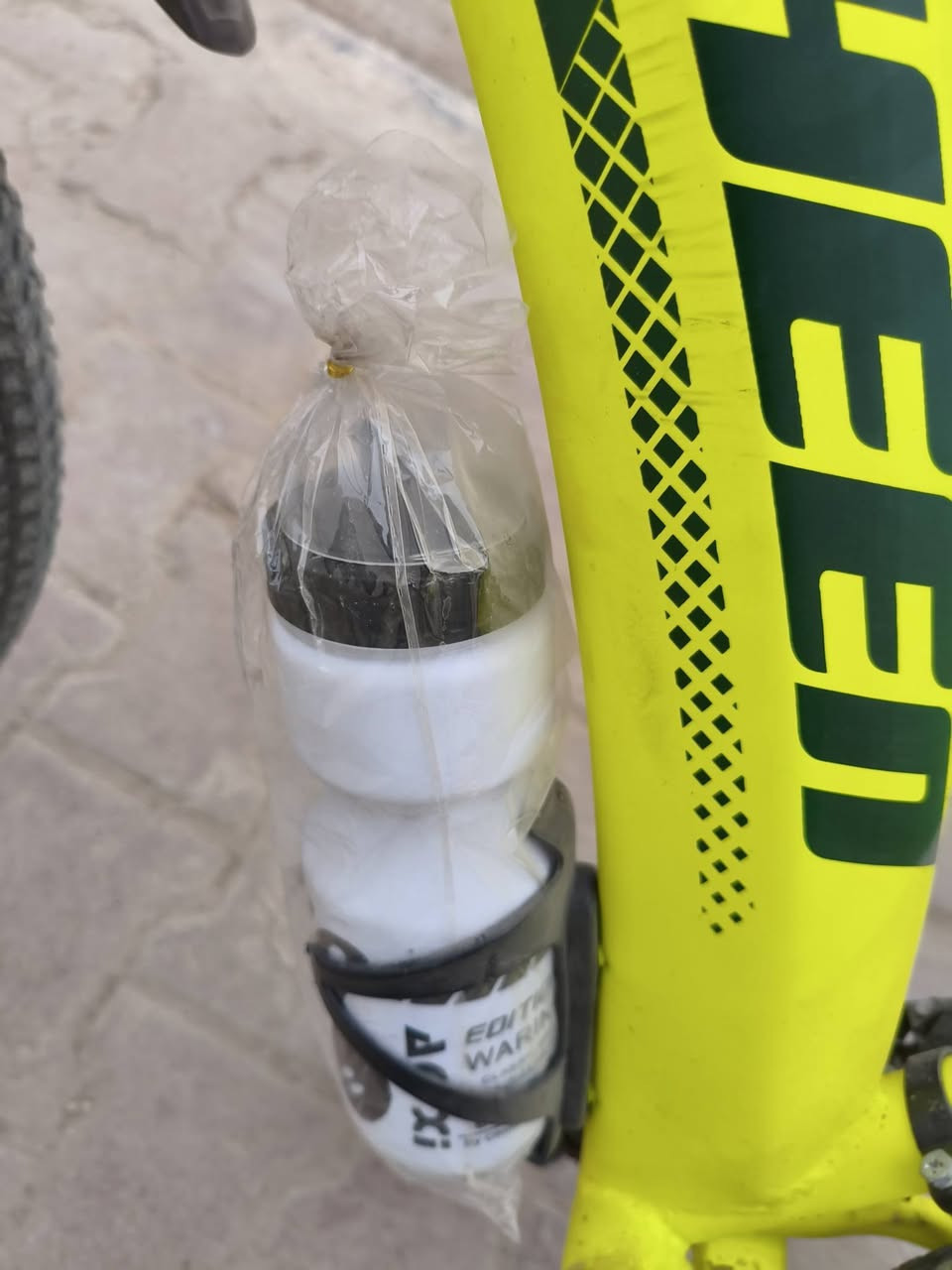 مكلف بل نشر
باسكل رياضي جديد ما مستخدم بعده بتراب الشركه مكان ديوانيه مركز. رقم ***********
بي وانتساب 
اتواصل وي صاحب الرقم لا دخلي عل خاص 
سعر 120ألف وبي مجال. تجي تفحص يم الولد يله تشتري
