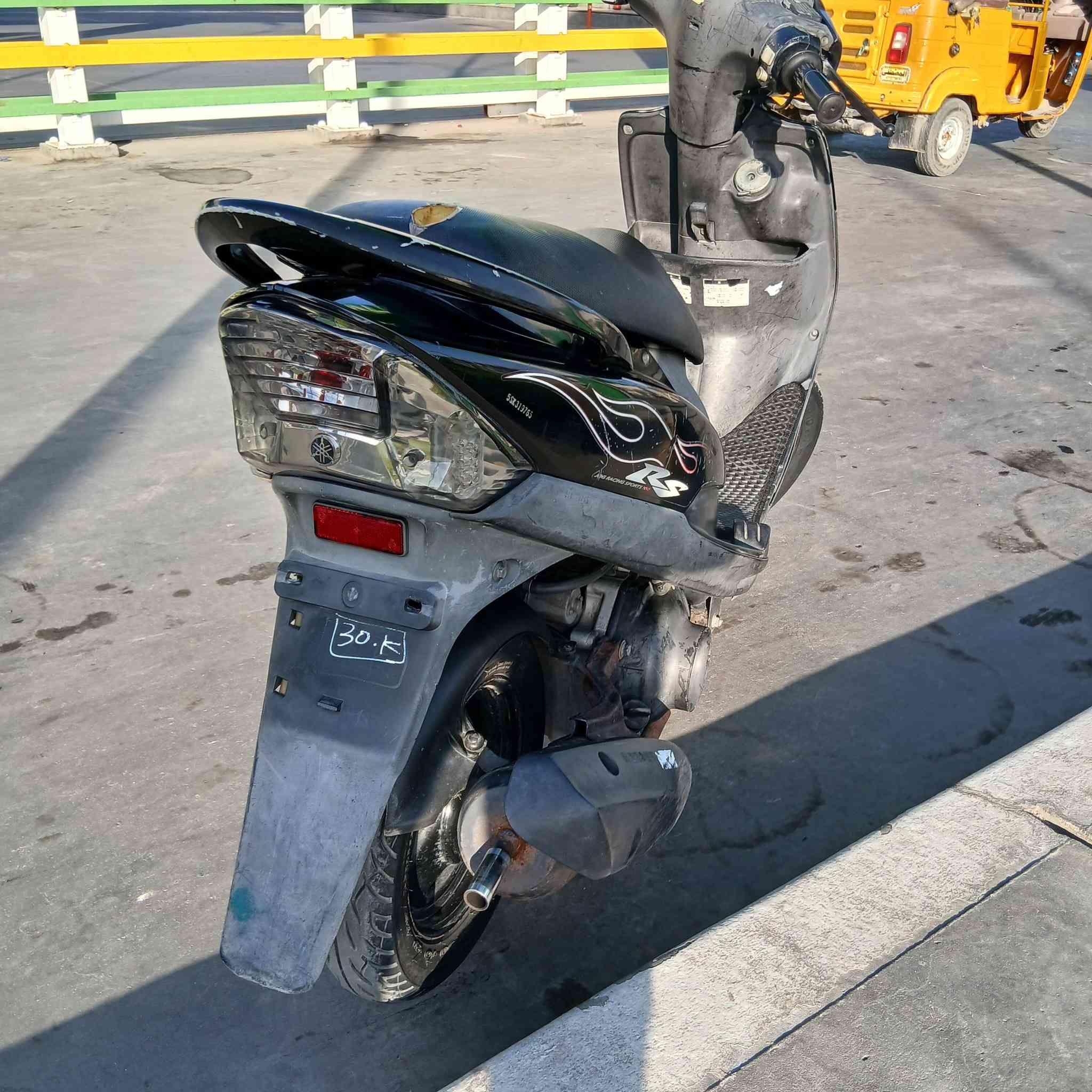 السلام عليكم
دراجة ماكس عدلة للبيع 
دراجة رمبه صارله فتره من نازله 
دراجة شغاله سلف هندر نكره 
كهربائيات شغاله اشاير هورن لايت حساسات البريك 
دراجة شلعه ومعدل 
السعر ٨٠٠ وبيه مجال ومستعجل ع بيعته 
مكاني شعب شارع عدن *********** واتساب و رصيد
