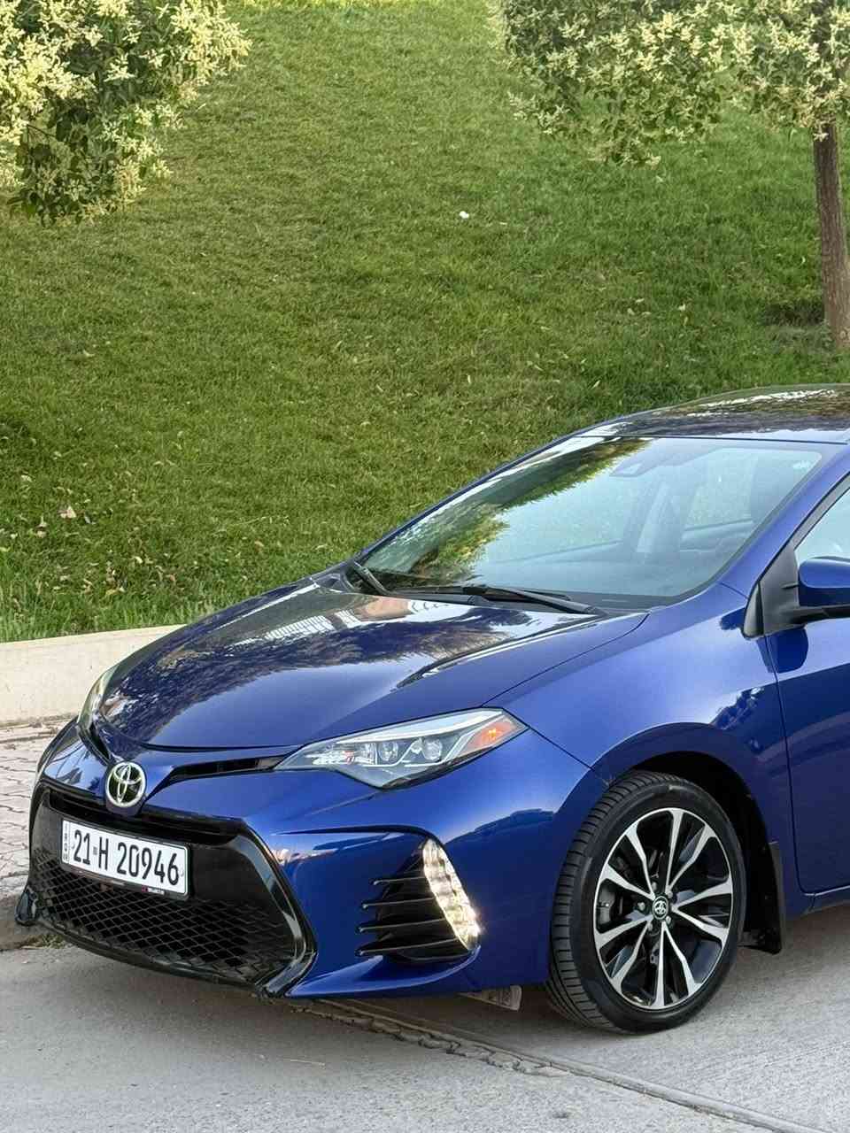 السلام عليكم ورحمة الله وبركاته
‏‎       ——— لـلـبـيع  ———

تويوتا كورولا.        — Toyota Corolla

‏‎وراد أمريكي.          —  ايرباك سليم  

‏‎الموديل                —  2018  

فئة                       —  XSE   

حجم المكينه         —  V4/1800 

‏‎اللون                     —  ارزق / جويتي    

المسافه المقطوعه —  58.000km 

حالة السياره.    — صبغ ((جاملغات خلفيه - الصندوق))

‏المواصفات 
-كشنات جلد - مخمل 
-كشنات تدفئه 
-كشنات تبريد 
-شفتات ستيرن 
-ستيرن تدفئه 
-فتحة سلايد 
-ليد نهاري 
-شاره بالمرايه 
‏‎-شاشه كبيره تدعم نظام الأبل كار باي ونظام الاندرويد 
‏‎-كرسي السايق  بحركه كهربائيه 
‏‎-تبريد منفصل 
‏‎-تحكم ستيرن جهتين 
‏‎-تحديد سرعه 
‏‎-مانع انزلاق 
-رادار امامي 
‏‎-تحديد مسار 
- تنبيه ما قبل الاصطدام
‏‎-كامره خلفيه
‏‎باقي المواصفات المعروفه 

‏‎السعر            — 127$

رقم السياره    — السليمانيه  

‏‎موقع  السياره — السليمانية
الاستفسار _ *********** متوفر واتساب
