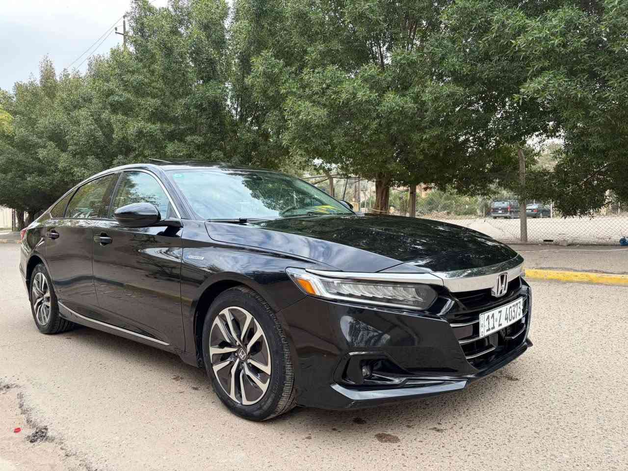 هوندا اكورد 2022 EX-l
فول موصفات للاخير 
فتحة 
كراسي جلد وحضن 
تدفئة بلكشن 
وباقي المواصفات  معروفة 
سيارة جاهزة بدون نقص فقط الرادار امامي 
حادث حرك بسيط بلبجم 
صور الحادث بلمنشور وسونار جديد 
كير ومكينة ومنظومة هايبرد كفالة عامة 
السعر 135 ورقة وبيهة مجال بسيط 
مكاني بغداد العامرية 
رقمي ***********
