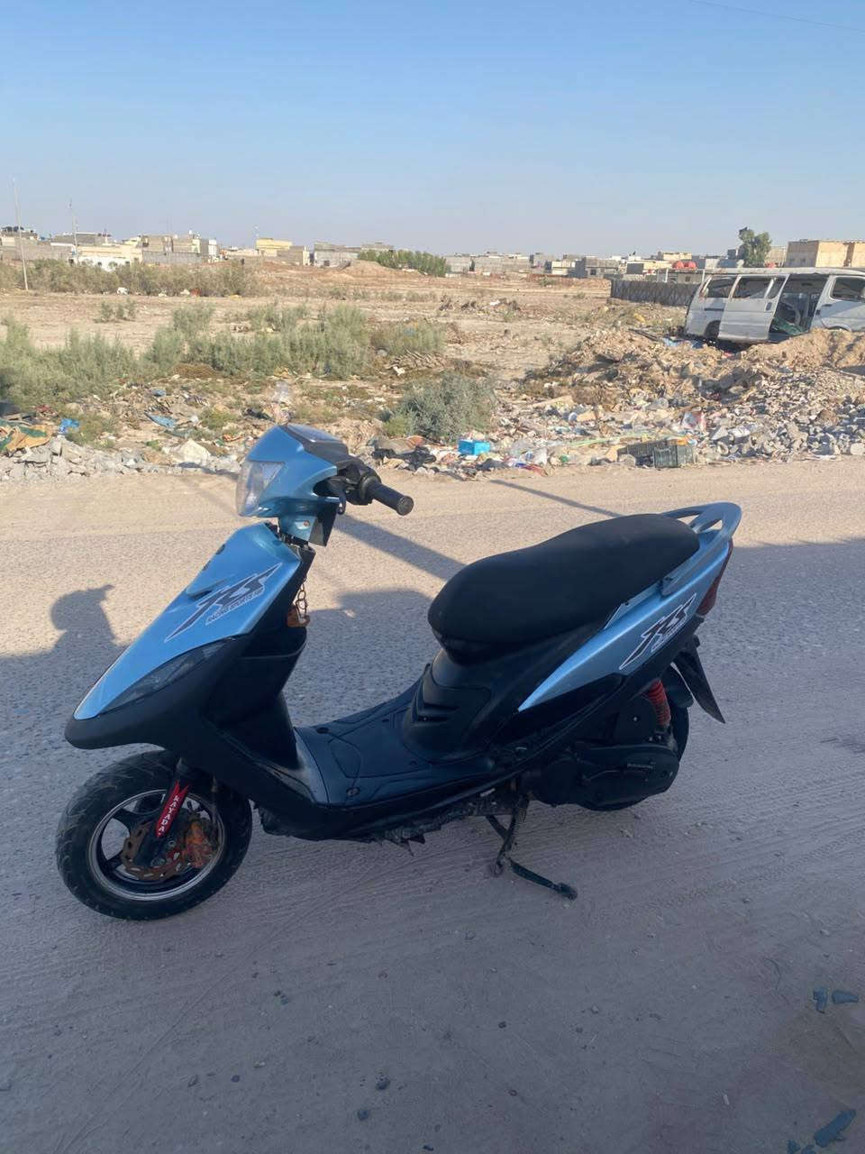 ماكس عدله جاهزه سلف هندر كهربائيات كلها شغاله لايت اشاير هورن كيج بانزين عداد سرعه مامفتوحه فقط مبدل ولفات اصليه مال فتح مو تجاري السعر 650 العنوان بصره تنومه نهر حسن شارع البراجعه البصرة, العراق


**إذا كنت صاحب هذا الإعلان وتريد حذفه لأي سبب، رجاءا أرسل رسالة إلى الدعم الفني**
