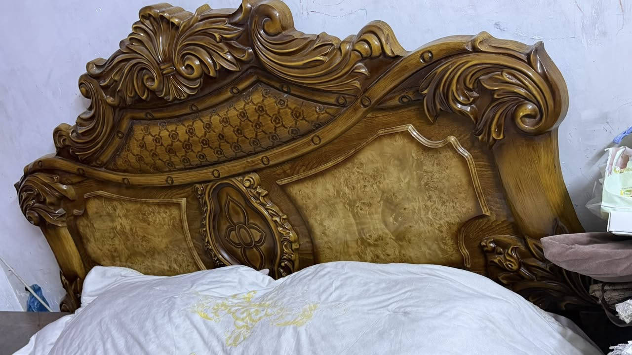 قنفات تتحول جربايه وبيها مخزن وغرفة خشب قويه بسعر مناسب الاتصال ع رقم ***********
مكان الزعفرانية الاربع شوارع
