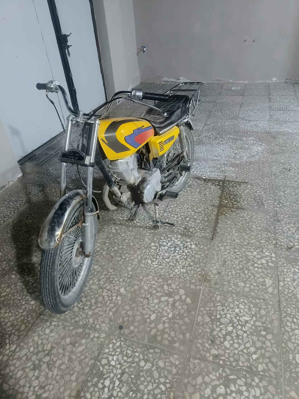 دراجه مديل 2021 نضيفه لبيع مكاني نجف حي مهندسين سعر 275  ‏‪***********‬‏
