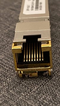 موديول SFP • ترانسيڤر • شبكات