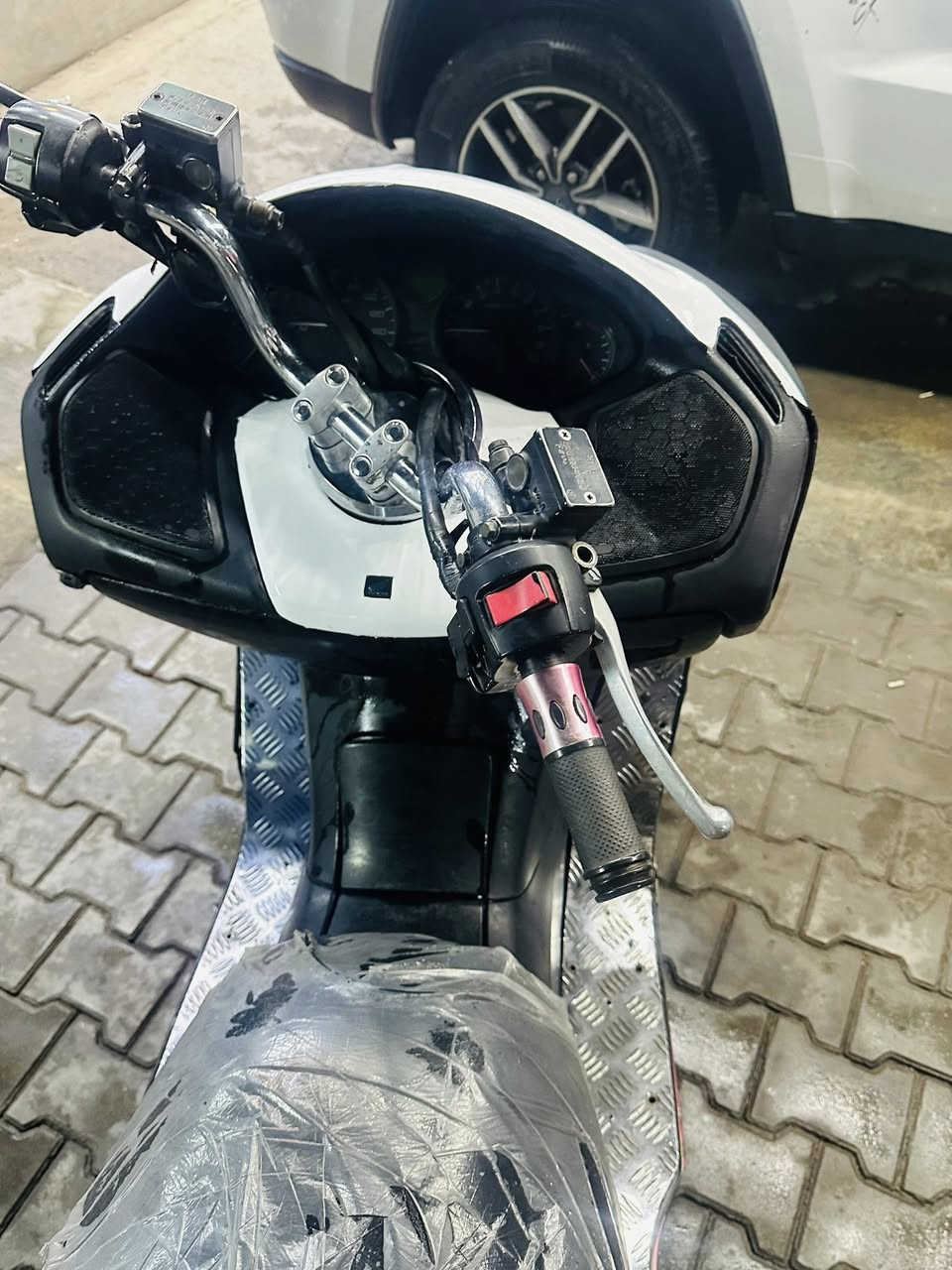 فورزه 0:8 البيع
مكينه خير من الله كهربائيات. شغاله مغلفه عام 

لايت زنون دبلات امامي خلفي جديد 

دراجه خير من الله 

***********

السعر 750 وبيهه المجال
