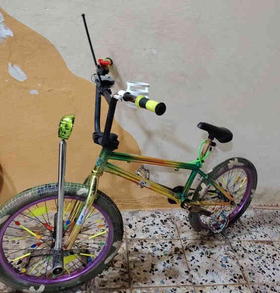 باسكل سبع الوان أمريكي  للبيع 140 وبي مجال ***********
