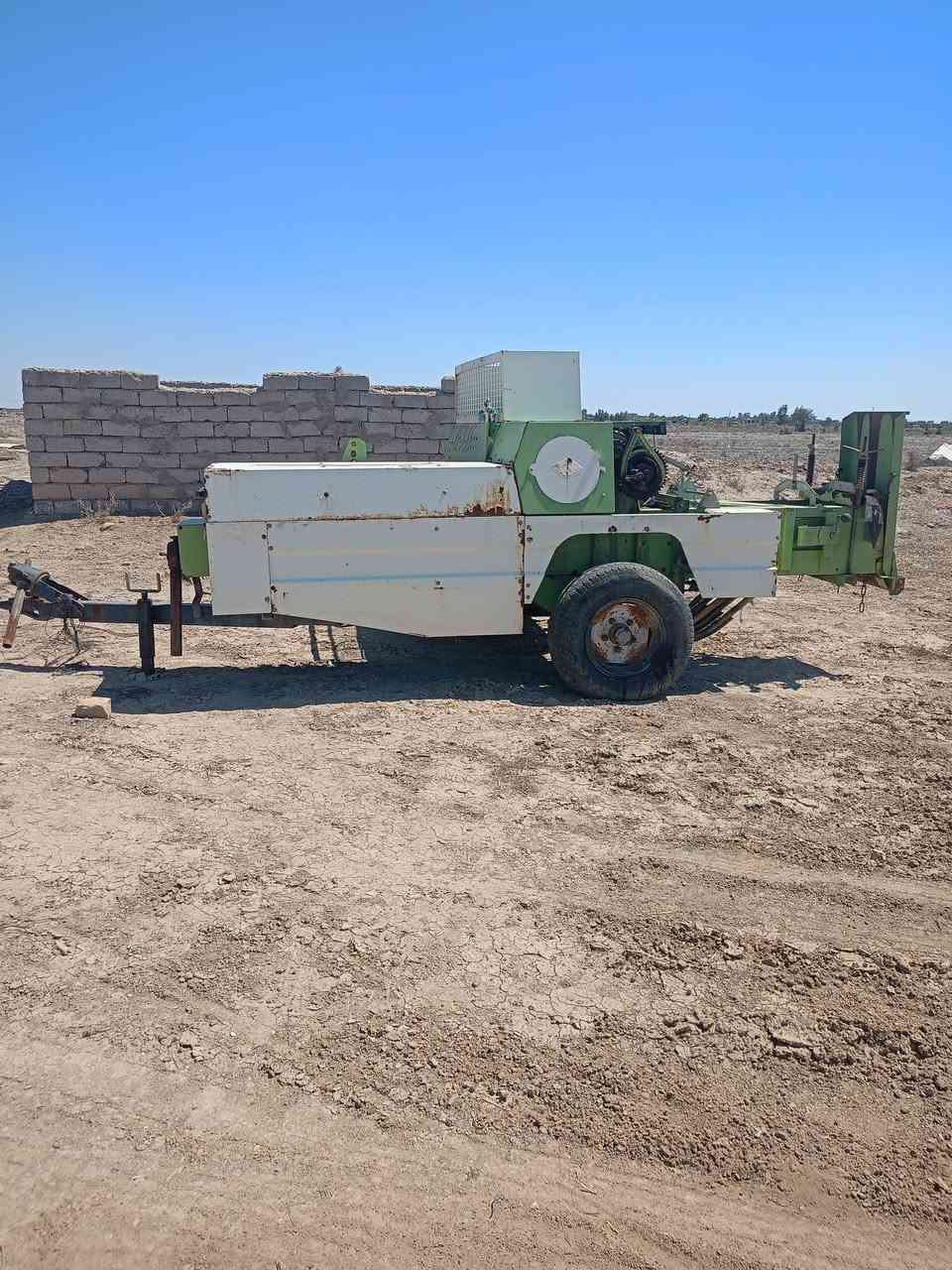 سلام عليكم كابسه للبيع قرش باب ثاني موديل 2016مكفوله من لحيم وكشر نضيف باقي تفاصيل اتصل ***********#*********** السعر 5مليون وبيه مجال مكان الديوانية قضاء البدير
