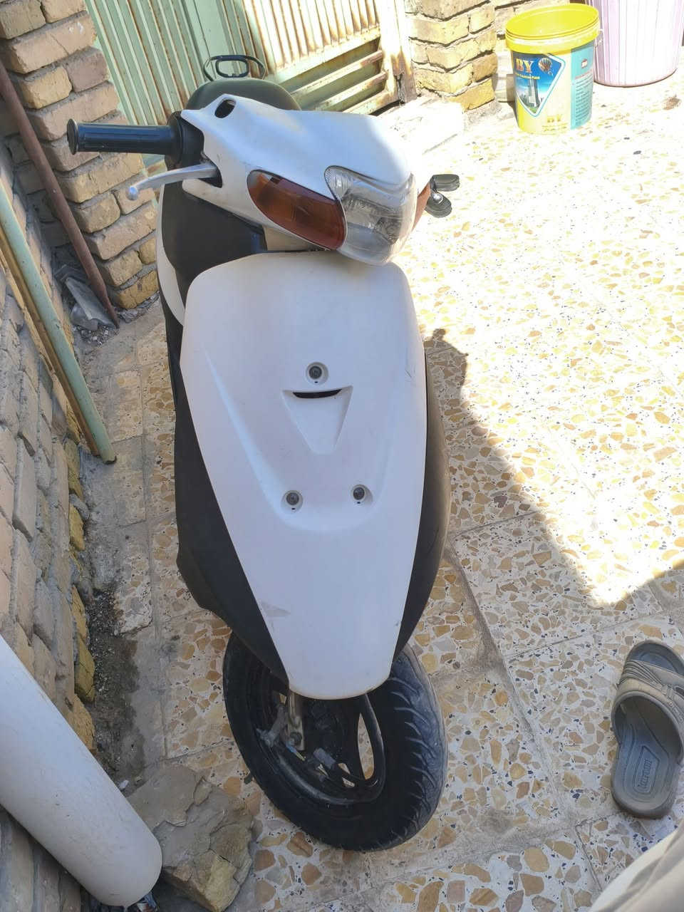 السلام عليكم دراجه للبيع مفتوحه مره كلشي شغال بيه تفاصيل الباقيه خاص وتدلل


**إذا كنت صاحب هذا الإعلان وتريد حذفه لأي سبب، رجاءا أرسل رسالة إلى الدعم الفني**