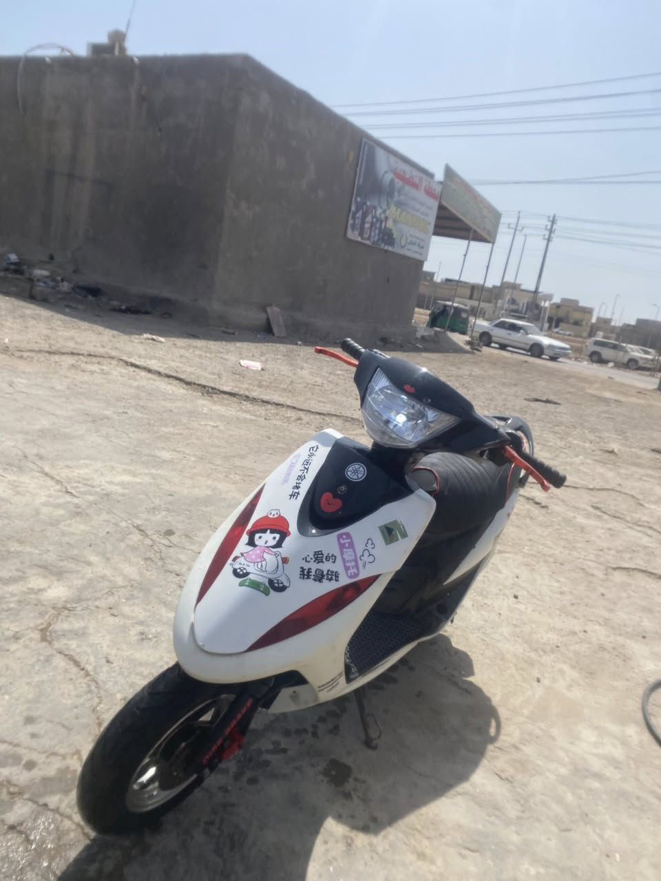 السلام عليكم دارجه ماكس عدله مكينه مفتوحه مره وحده شرط اتخبل ومعدل وسرعه دارجه برغي واحد ما نقصه كهربائيات كله شغاله لايت الهورن اشاير كلشي شغال شرط نكر سلف هندر واحد درجه حلو وكاعده وبخدمته الشراي السعر 625 وبيه مجال للشراي العنوان بصره كرمه علي ابو اصخير ***********
