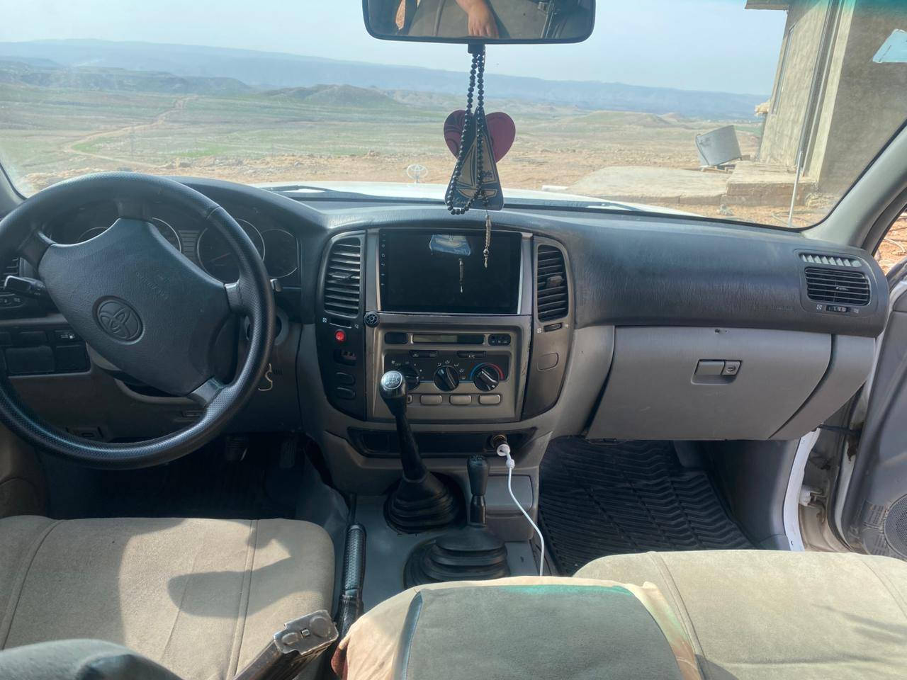 مۆنیکا 2004 مزایدە
گێڕ مکینە دەبڵ دەبڵ اکسل بەشەرت 4تایەو ویلی لۆکی لەژێرە حەفتەیەکە بۆم بەستووە چرکەی تیا نییە کامل بۆیاخە لەسەر ساغی 
سعر 95 معاملە 
***********
