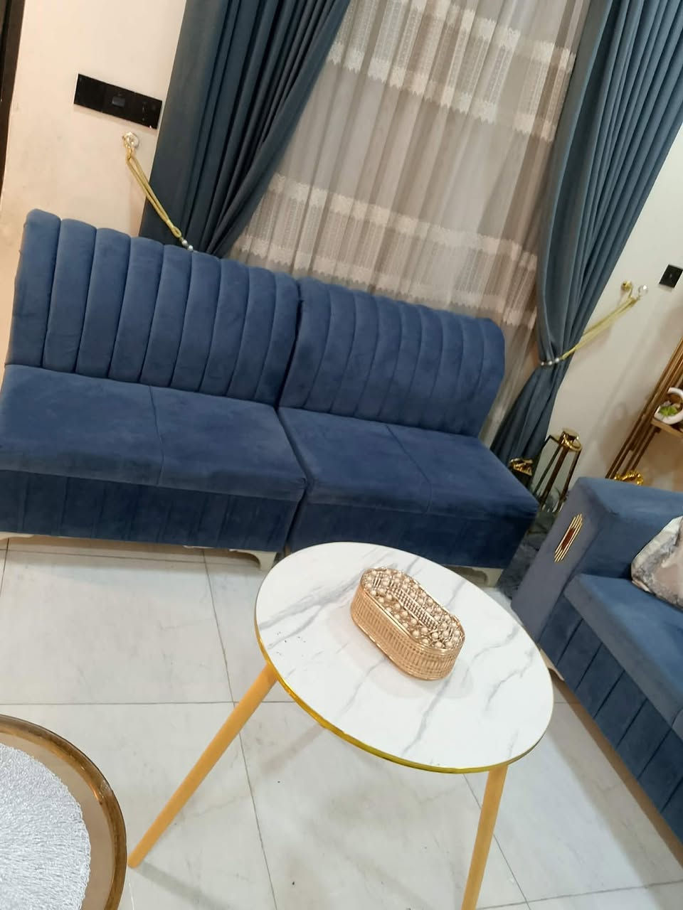 سلام عليكم تخم ديوان لبيع نضيف ويه كوشات وطبله 200نهايته شراي يجي خاص 🌹


**إذا كنت صاحب هذا الإعلان وتريد حذفه لأي سبب، رجاءا أرسل رسالة إلى الدعم الفني**