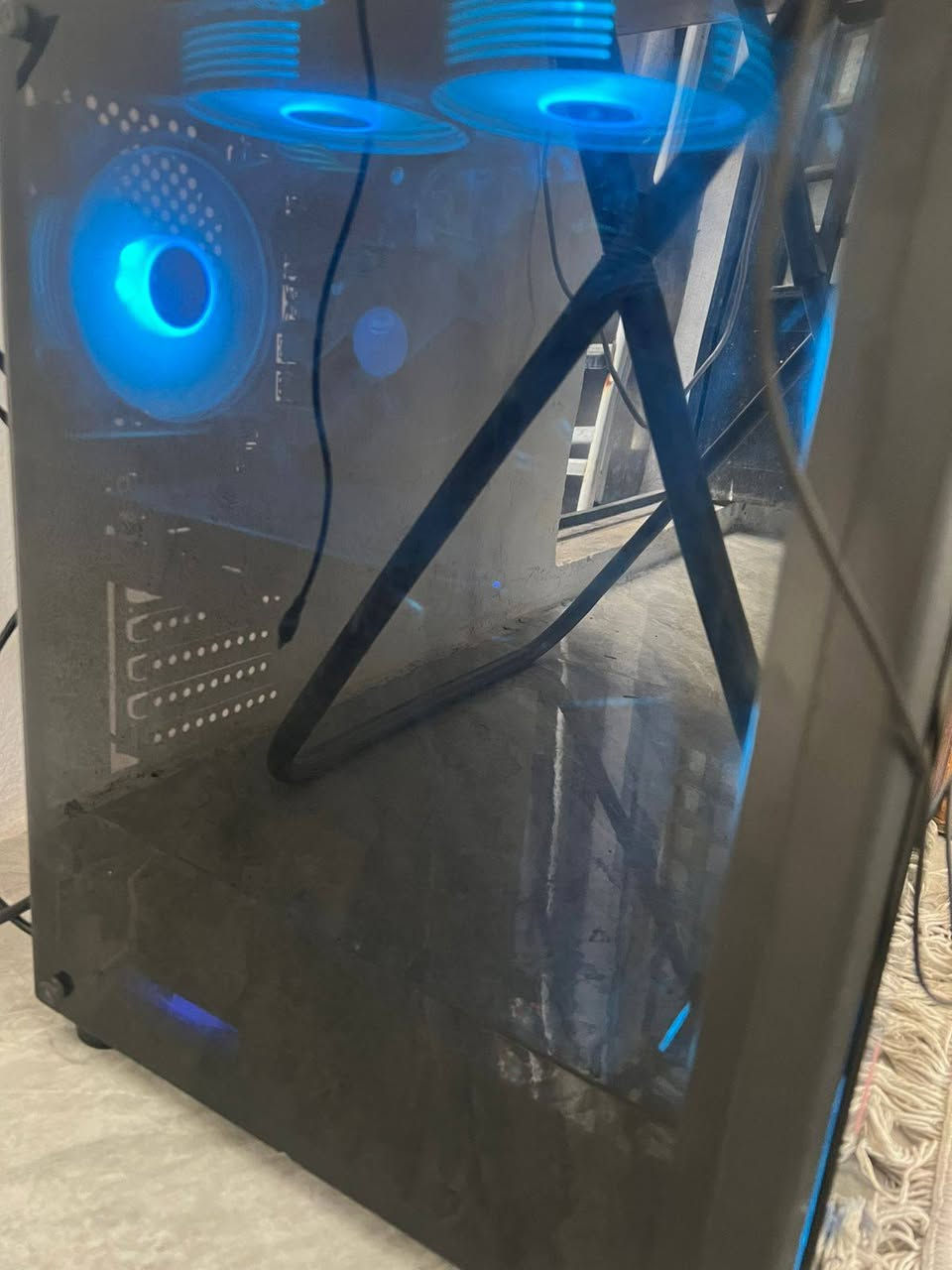 سلام عليكم تجميعة للبيع المواصفات 

I5 9400f
Rx 580 8gb xfx 
Ram 16gb 
Hdd 1t ssd 512 ssd 128
بورسبلاي 400w

سعر 390 وبيها مجال للشراي 

رقمي ***********
