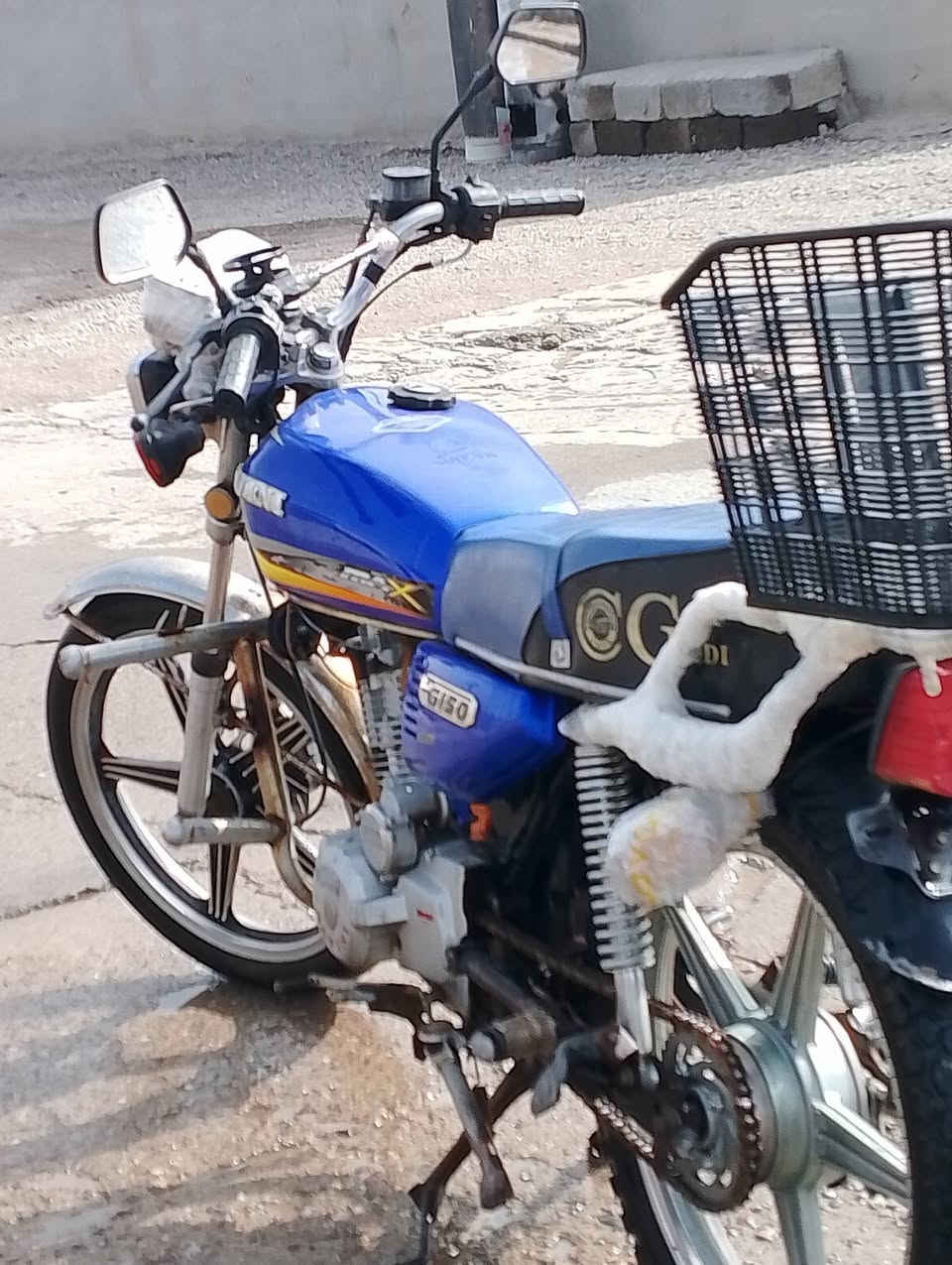 🚲 للبيع: موطور سافان 5 كير .. موديل 2018
المحرك مفتوح امبدل كلچات فقط

 عينة جديدة نشاط فول لا صرف ولا تبخير 

السعر: 400 الف قابل للتفاوض 

الموقع: ناحية الزاب 

📞 للتواصل: ***********
   # الخاص مفتوح
