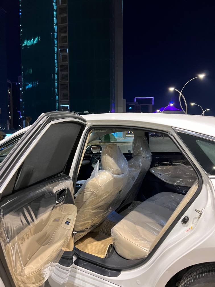 افلون 2020 خليجي 
رقم بغداد الماني سيارةكة بة ناوي خومة 
كير مكينة  هةموو شتي بة شةرت دةدةم بي  بوياغ  يةك جي prd هةية بي ليدران 
 مواصفات  xle
سعر 310 معامةلة 
*********** أربيل, العراق
