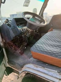 للبيع اتصال او٠٧٧٢٣٧٦٥٥٤٣ او٠٧٨٠١٣١٦١٥٣ سعر ٧٥ ورقه