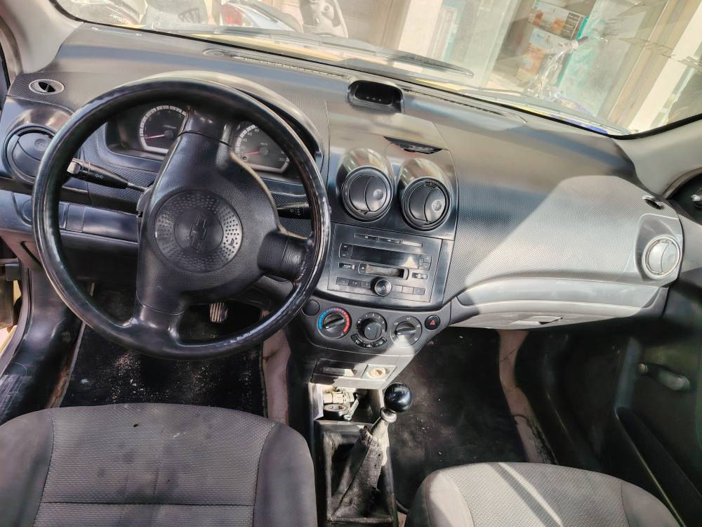 افيو موديل2008 رقم انكليزي مالكها بالديوانيه والسياره هم بالديوانيه مكينه بيها وصل قبل اسبوع شاده كير كفاله حداديه نص عمر تايرات جدد باتري جديد الگشر كما موضح بالصور
رايدها ٣٨ وبيها مجال ***********
*********** ديوانية, القادسية
