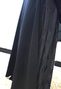عبايه • عبايات • عبايه كويتي • ملابس نسائية • عبايه خليجيه • ملابس محج...