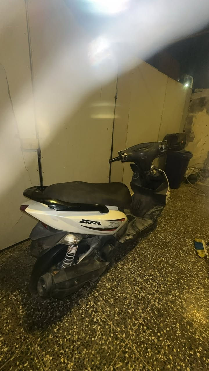 ‏GTRكفالة عامة دراجة بلادية كهربائيات شغالة نكرة سلف بكل وقت للبيع مكاني الحرية السعر900 
***********
