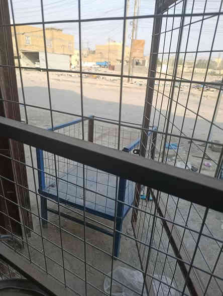 باب. بي. ار سي.  ٣. أمتار. مكينه دجاج. ميوزه. 3. 
وغراص المحل. كله.  ب. 650. بيع. مستعجل. 
الناصريه مركز. ***********.  وات ساب.
