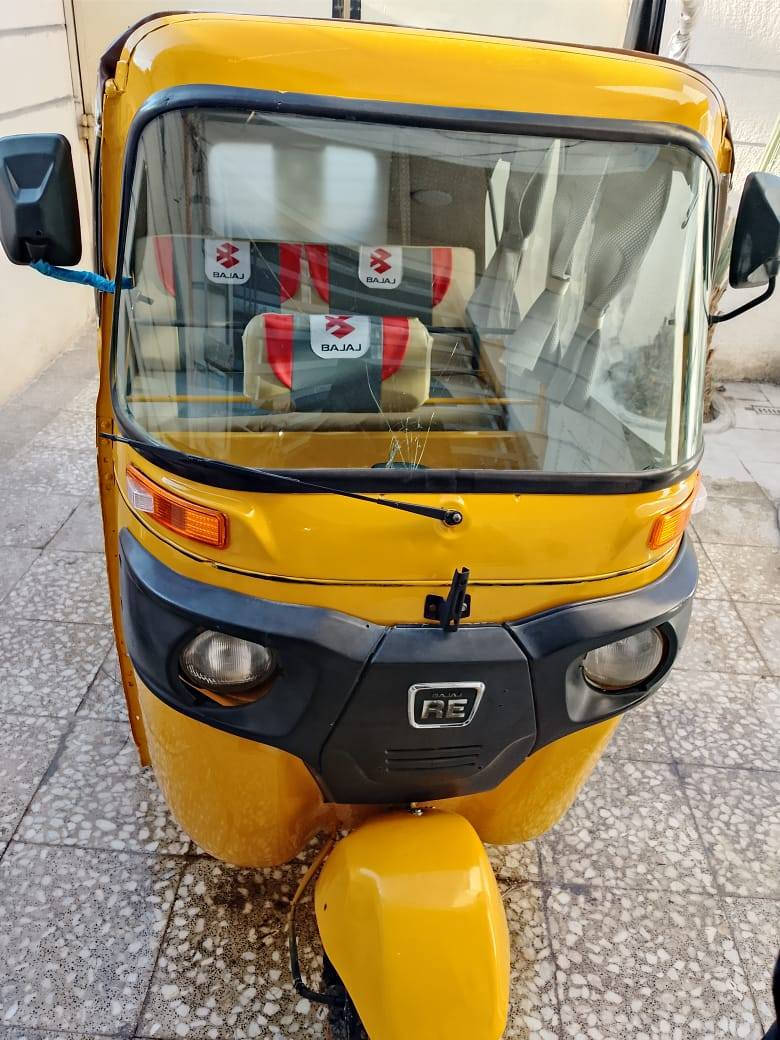 السلام عليكم تكتك لبيع موديل 2018/شهر 11 مصبوغه عمام جماليه فقط التكتك كلش نضيفه  المكان كربلاء حي العسكري السعر 4 و وربع وبيه شويه مجال غير متواجد ع فيس ***********
