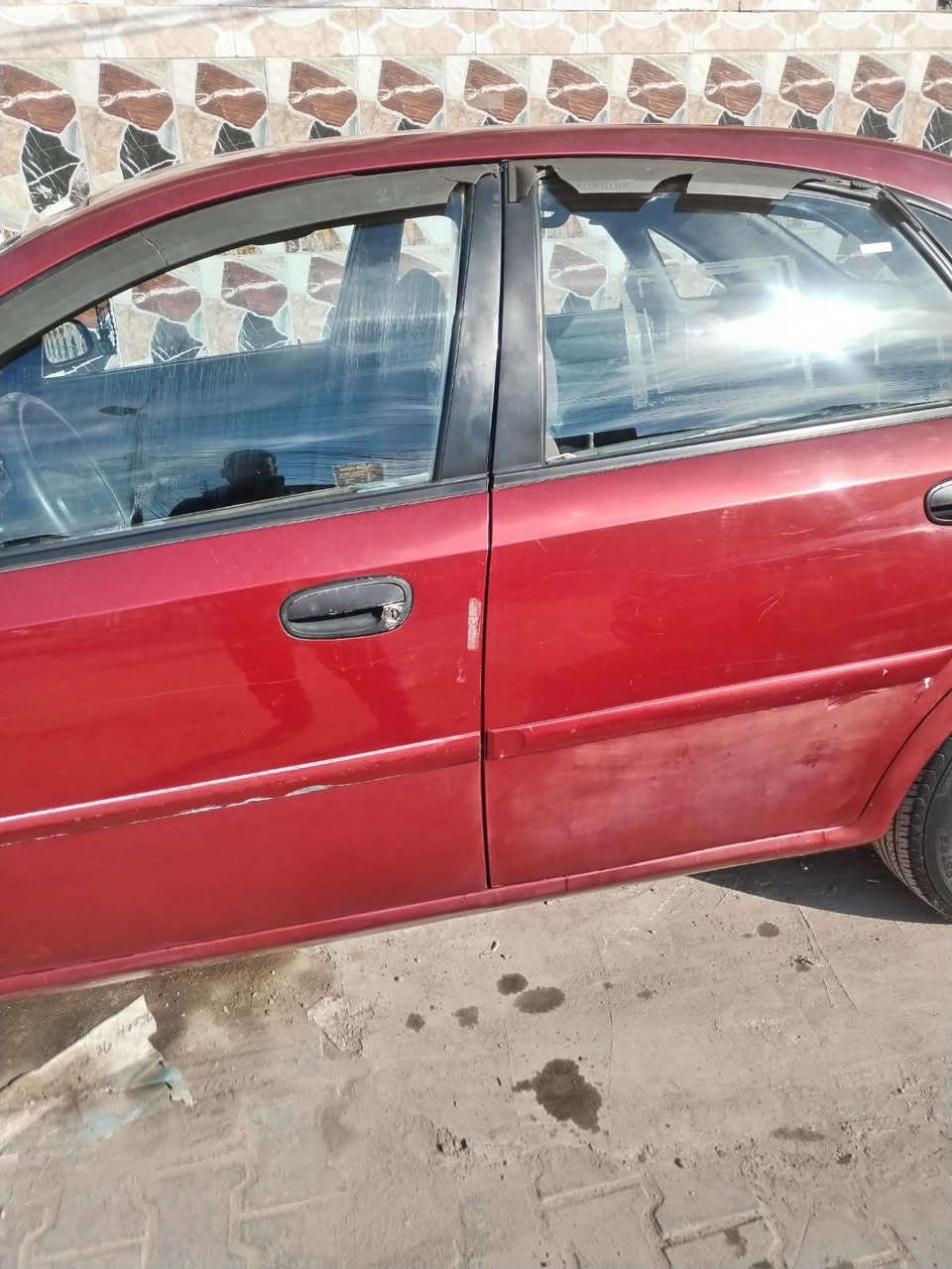 السلام عليكم رقم بغداد  مكفولة كير ومكينة ب٥٠ورقة وبيهة مجال والحب خلي يتواصل وياي ع رقم *********** مكاني النجف
