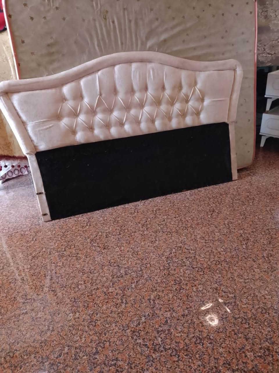غرفة النوم للبيع


**إذا كنت صاحب هذا الإعلان وتريد حذفه لأي سبب، رجاءا أرسل رسالة إلى الدعم الفني**