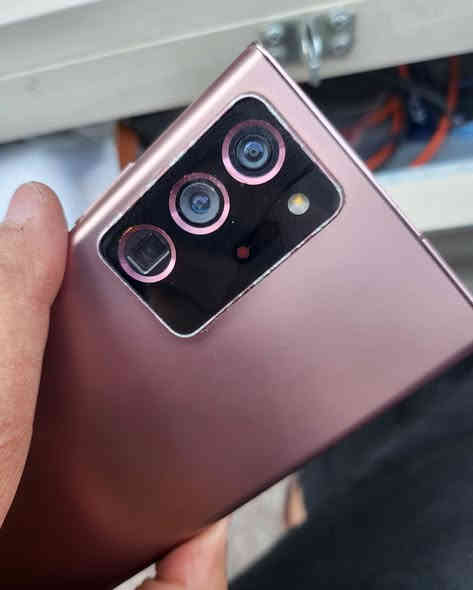 نوت ٢٠ الترا 5G
١٢ رام 
ذاكرة ٢٥٦ كيكا
دبل سيم 
سعر ١٨٠ الف دينار فقط 
تجي للبسطه 
تفحص وتاخذها 
جماعه بيش نهايتها ماعندى اقل من هذا سعر 
*********** اربيل كؤترى سلام قرب قلعه
