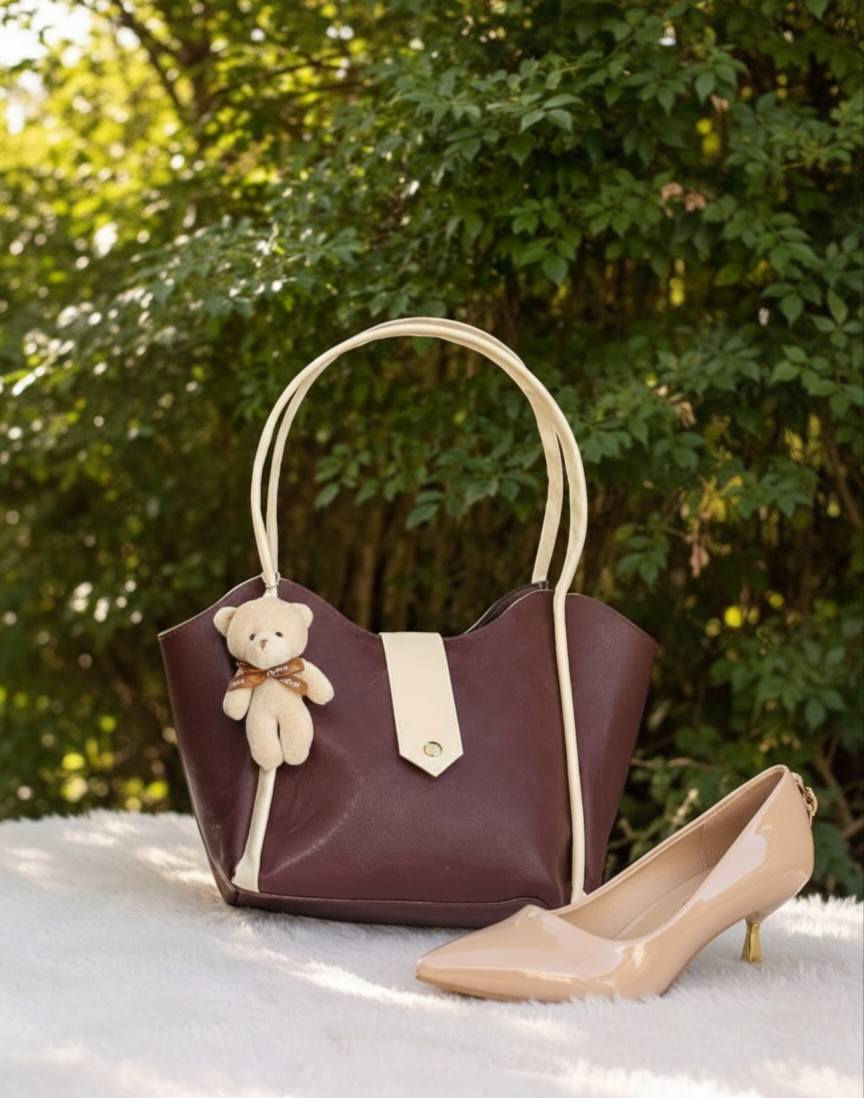 توصيل 3000 فقط لكل المحافظات 🚚
مع كل طلب هدية 💕

موديلات أحذية وجنط وصلت حديثاً وتناسب كل الأذواق ✨
ستايل راقي وجودة حلوة وأسعار مناسبة الكل 💃

إذا تحبين تطلعين بإطلالة مرتبة ومميزة، هاي الفرصة إلك 😍
اختاري الموديل اللي يعجبج وخلي أناقتج تحچي عنج 👠👜

⚡ الكميات محدودة وبعض الموديلات قطع أخيرة
📩 للحجز راسلينا خاص قبل ما تخلص

#احذية #جنط #موضة #تسوق #ستايل #بنات_العراق #عروض #توصيل #العراق


**إذا كنت صاحب هذا الإعلان وتريد حذفه لأي سبب، رجاءا أرسل رسالة إلى الدعم الفني**