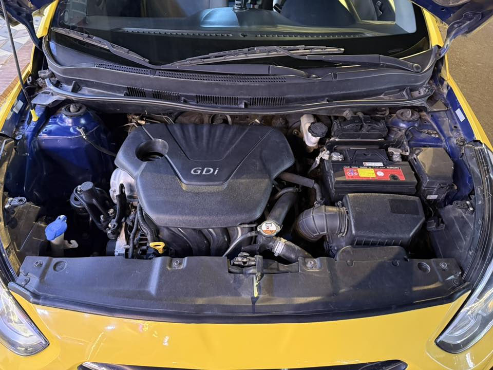 السلام عليكم اكسنت موديل 2015 GDIماشية 156 حادثهة جاملچ خلفي بدون ارباك بجم كبس جاهزة السيارة كبل الشارع كلة شغال بدون اي نقص السعر 90 مجال بسيط المكان الدورة ***********
