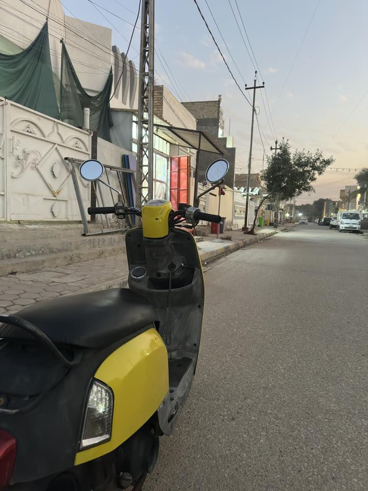 بوليس للبيع
صارلها شهرين من نازله من الرمبه 
بوشه ٥٥ 
و سلف رياضي 
مزوده تزويد بلاد 
ما ممدود عليها سبانه المكينه 
كفاله من الراس للچعب كله بلاد

مكاني واسط عزيزيه 
‭٠٧٨٣ ٣٦٣ ٩٤٤٢‬
ع ٩٥٠
